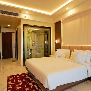Double Room Pool View